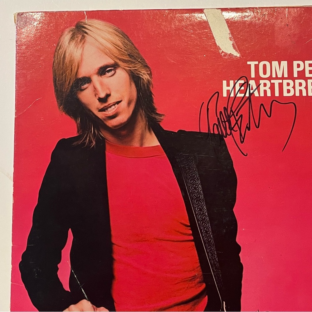 Tom Petty and the Heartbreakers, Damn The Torpedoes Vinyl, signed by Petty, COA
